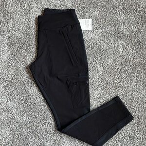 NWT Athleta headlands hybrid cargo
